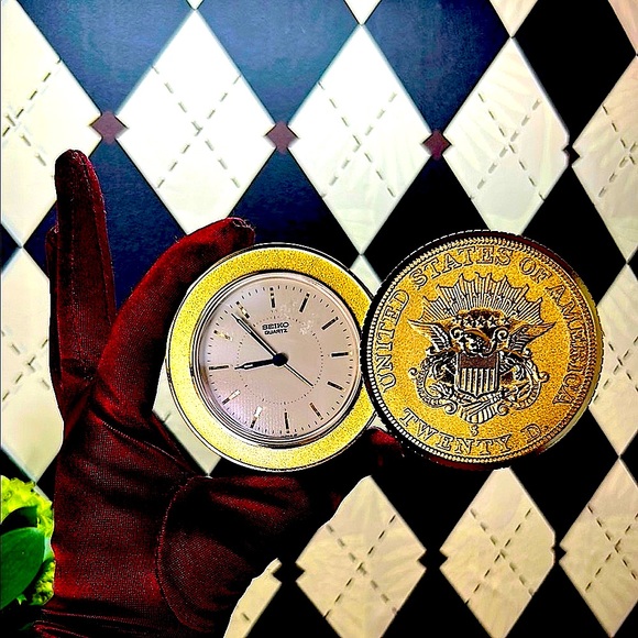 Collectible Coin Clock Presidential Seal Gold Quartz Seiko Alarm Vintage Luxury - Picture 4 of 16
